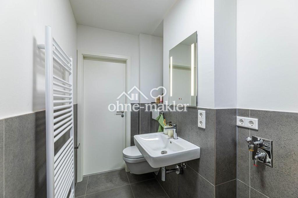 Geräumiges, möbliertes WG-Zimmer in modernisierter Wohnung im Süden Nürnbergs - Foto 5