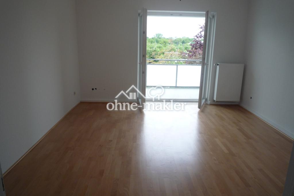 Schöne helle Single-Wohnung, großer Balkon mit Blick ins Grüne; gute Verkehrsanbindungen! - Foto 1
