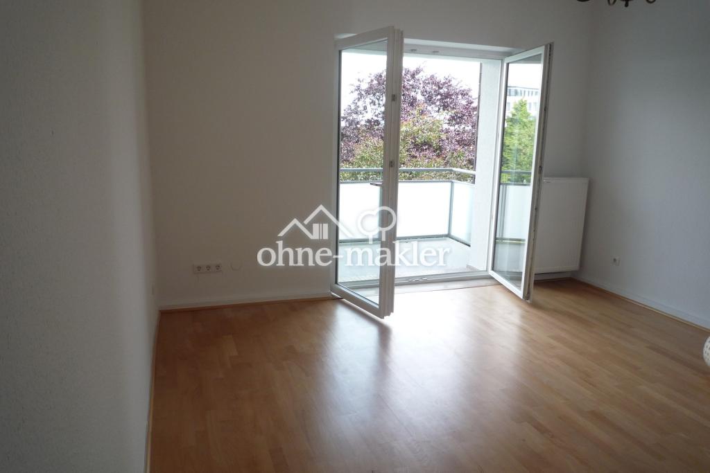 Schöne helle Single-Wohnung, großer Balkon mit Blick ins Grüne; gute Verkehrsanbindungen! - Foto 5