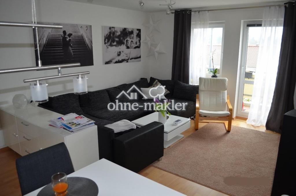 Lichtdurchflutete Dreizimmerwohnung in ruhiger Lage beim Badeniaplatz von Privat - Foto 2