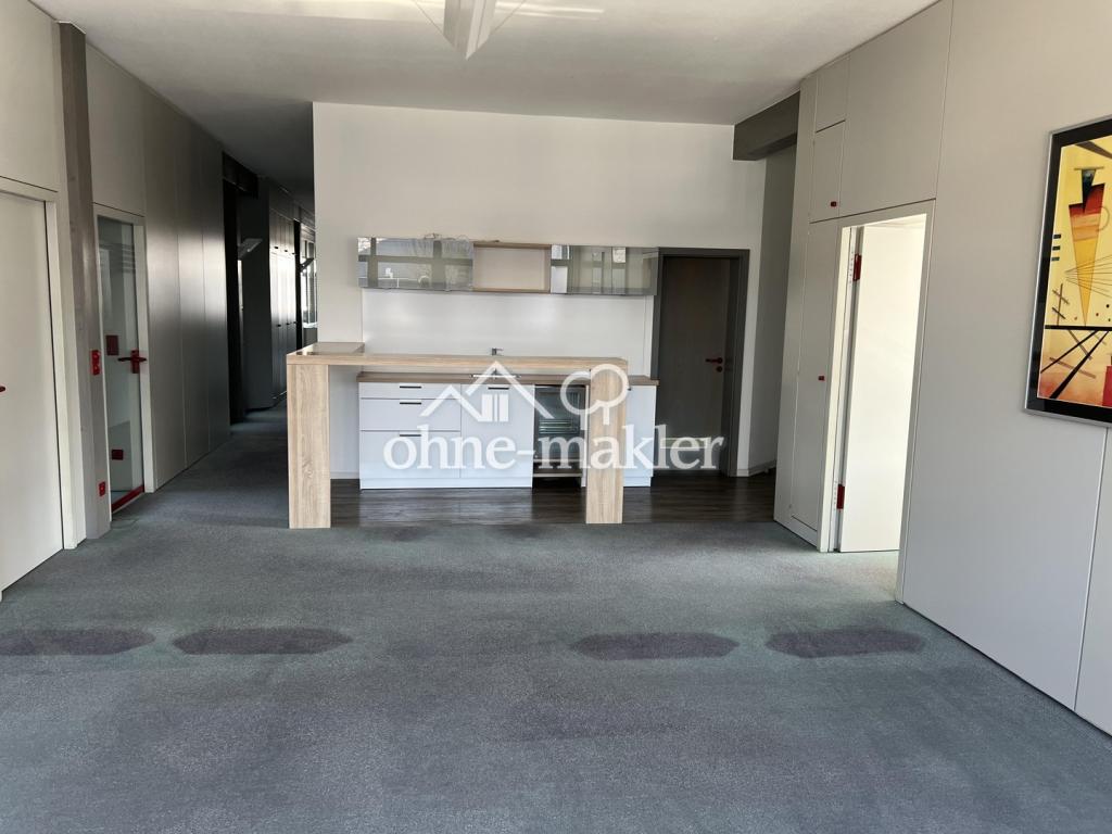 Büro 7 mit Kaffeebar