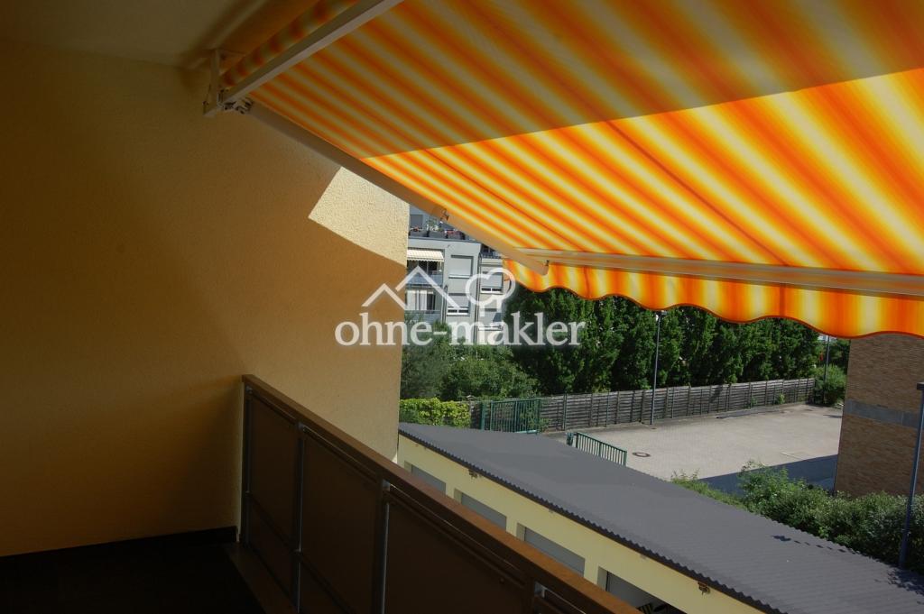 Balkon Blick Südseite/Garagenh