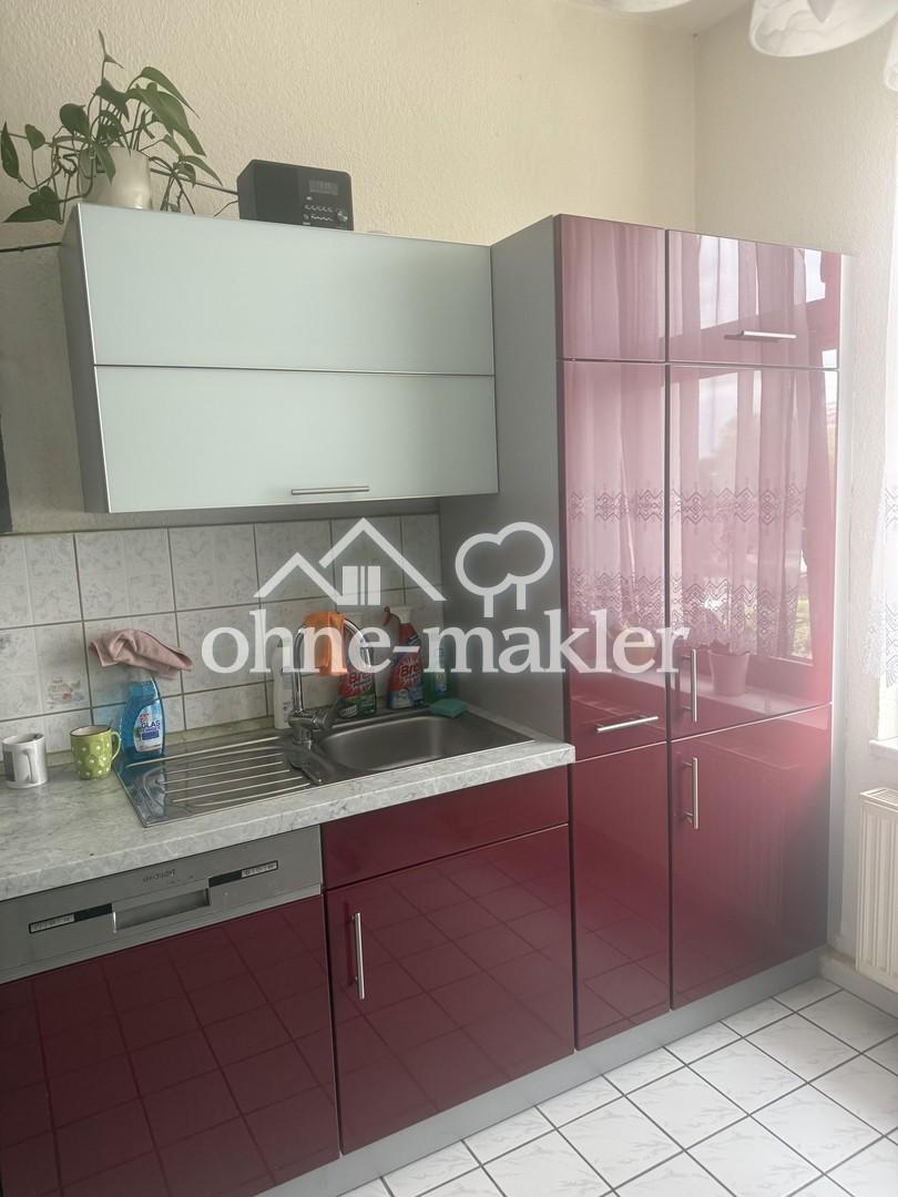 Großzügige, sehr helle 3-Zimmerwohnung mit Einbauküche! - Photo 2