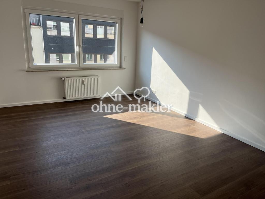 für 2 Personen mitten in der City, vollständig modernisiert - Ihr neues Zuhause - Photo 2