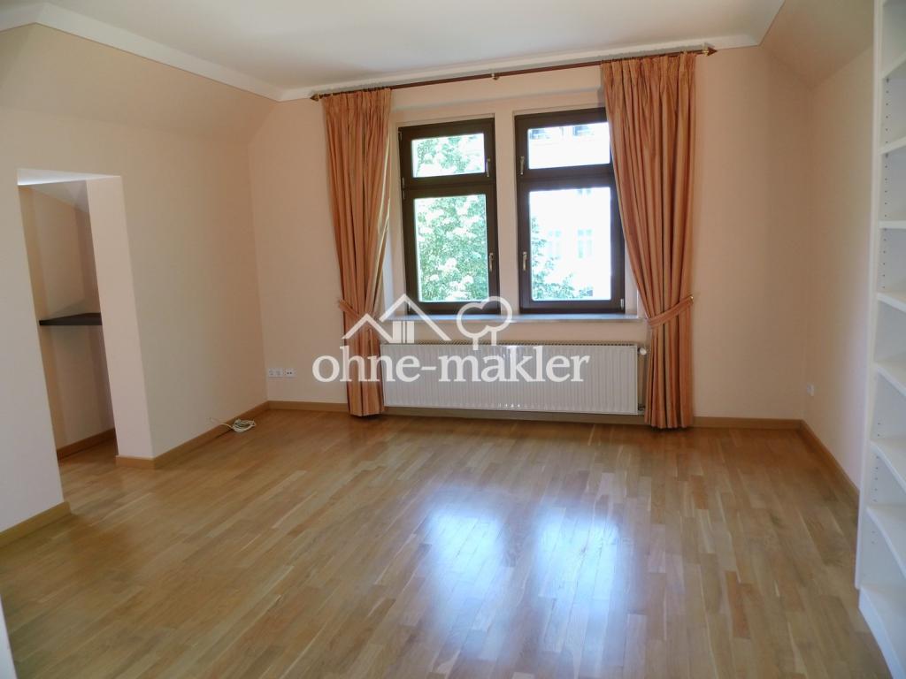 Exclusiv und stilvoll wohnen in Stadtvilla / hochwertige 4 - 5 Raum Terrassenwohnung - Photo 2