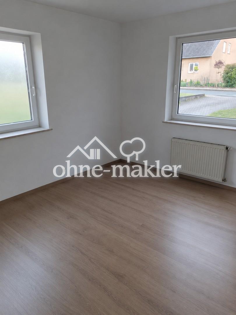 Schöne 4 Zimmer-Wohnung im EG mit großem Garten/Terasse, EBK, Garage - Photo 5
