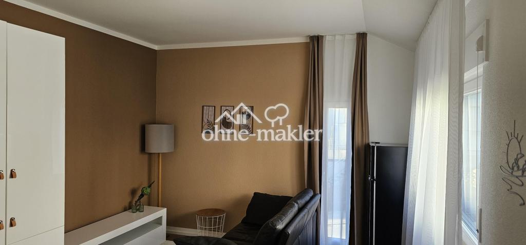 MÖBLIERTE MODERNE 1-ZIMMER-WOHNUNG IN GROßBETTLINGEN - Photo 3