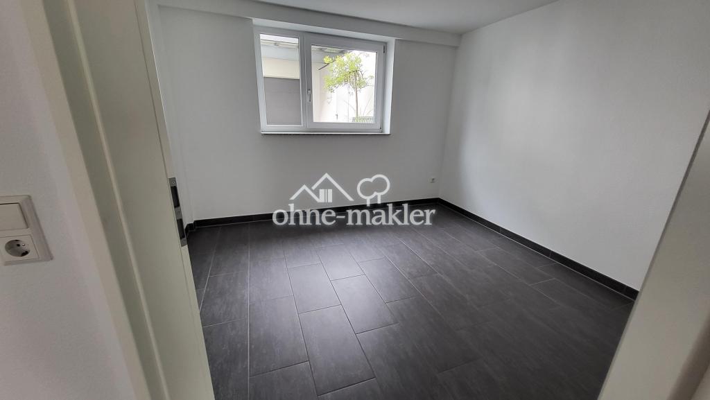 Schlafzimmer/Kinderzimmer/Büro