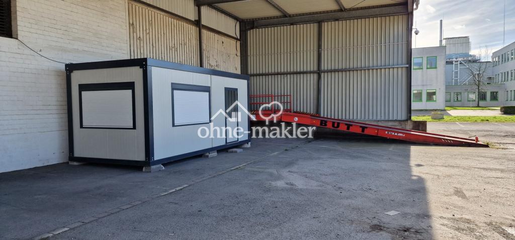 Halle A Bürocontainer  Laderam