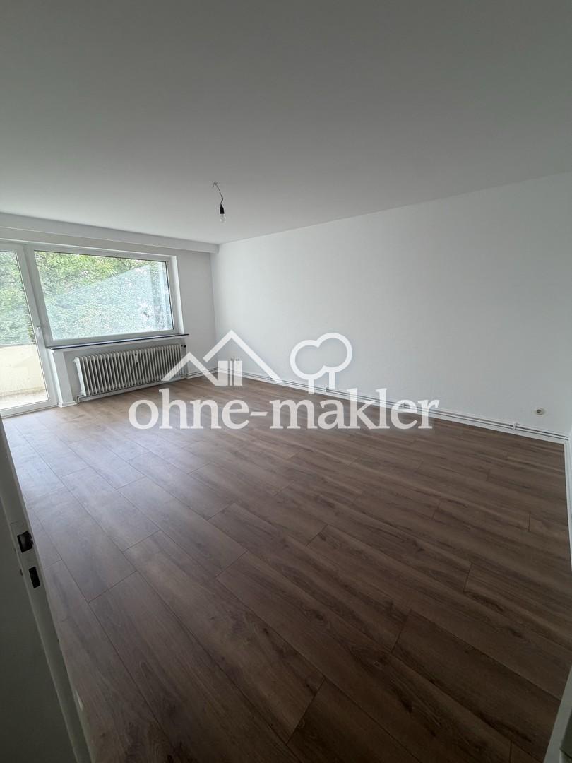Helle und geräumige 1-Zimmer-Wohnung in Bremerhaven-Mitte - Foto 1