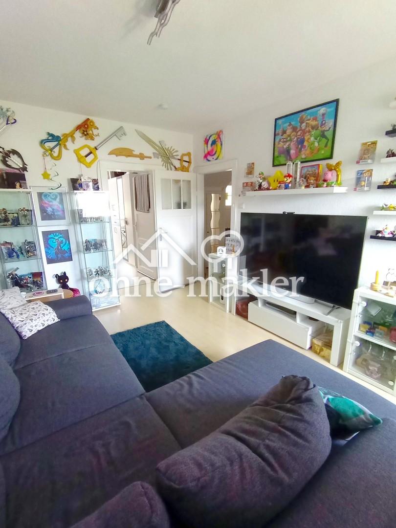 Mediterrane, helle 3 Zimmer Wohnung mit Einbauküche und Wintergarten - Foto 1