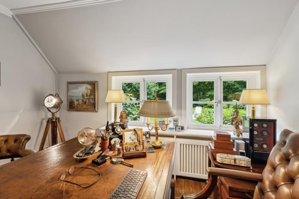 Büro
