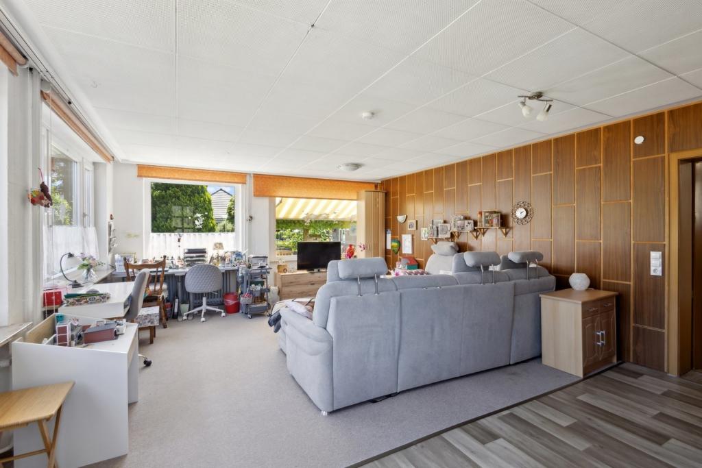 Wohn-/Esszimmer Einliegerwohnung