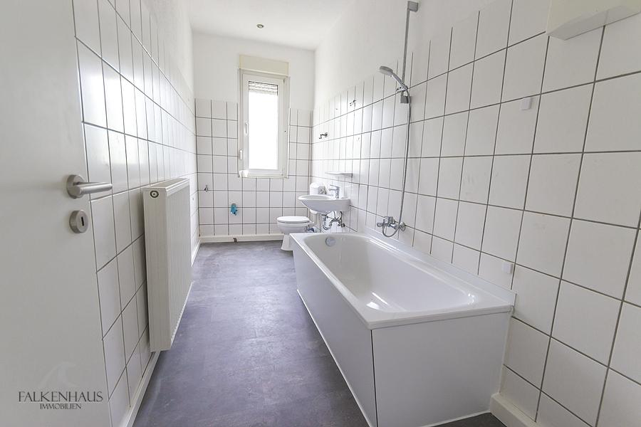 Ruhige 4-Zimmer-Wohnung mit Balkon und Fernblick - Photo 4