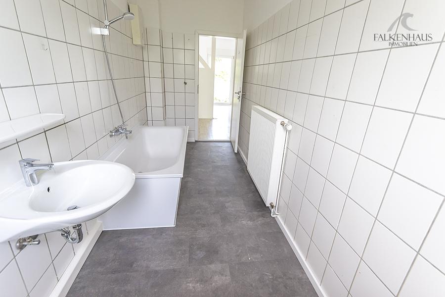 Ruhige 4-Zimmer-Wohnung mit Balkon und Fernblick - Photo 5