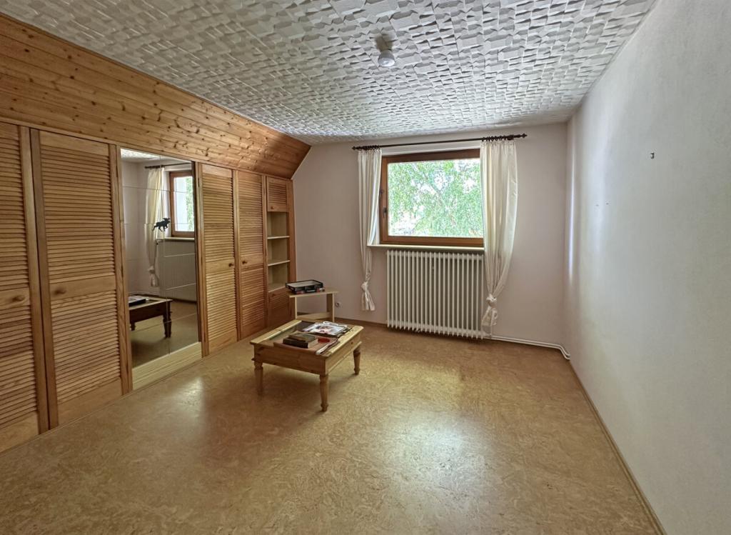 Ankleidezimmer OG