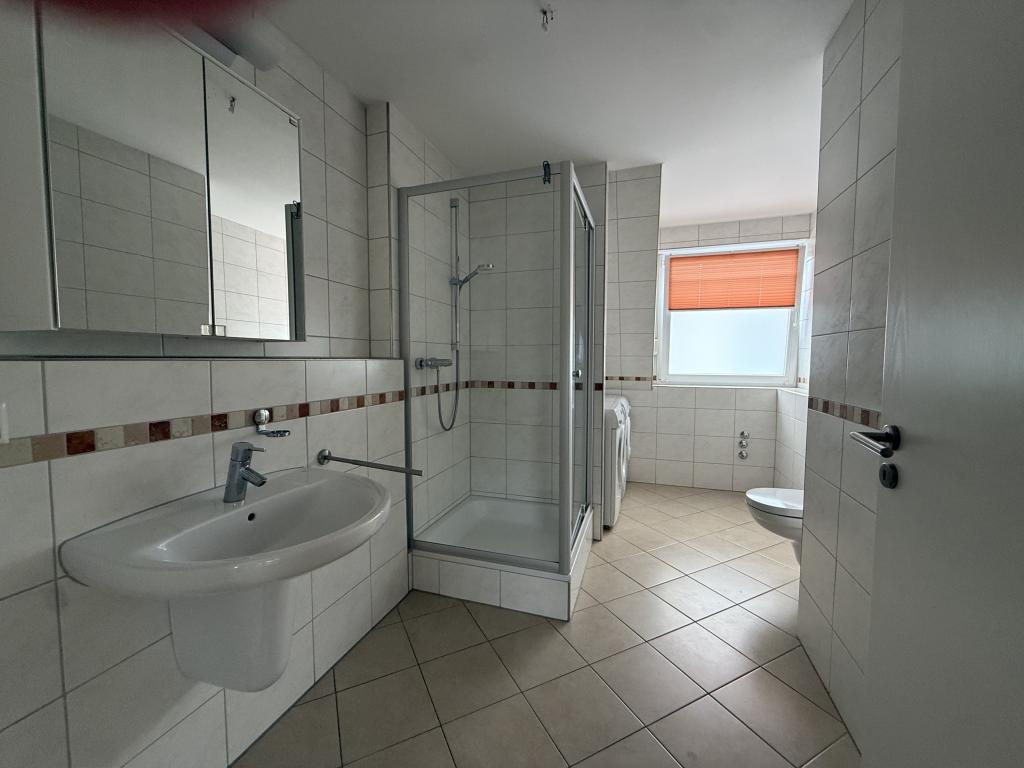 Helle Dachgeschosswohnung mit modernem Flair in Stadtlohn! - Foto 4