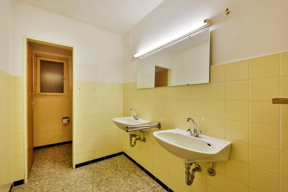 Sanitäre Einrichtung UG