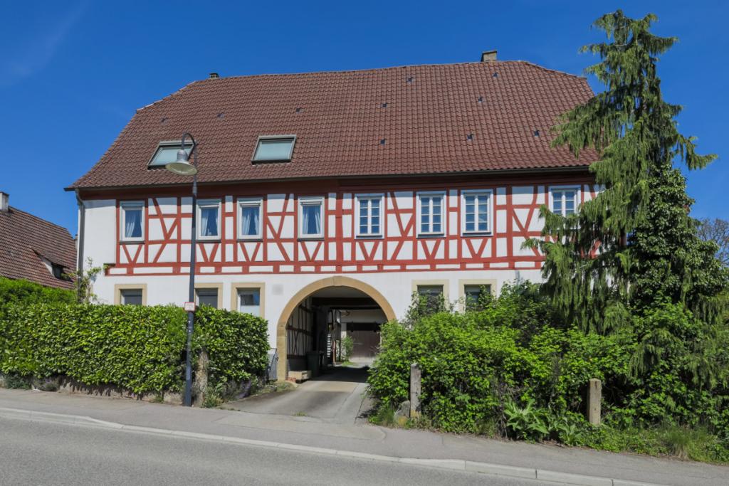 Straßenansicht