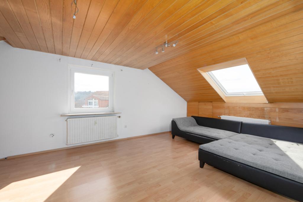 Wohnzimmer DG 21