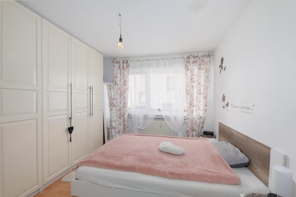 Schlafzimmer EG 21