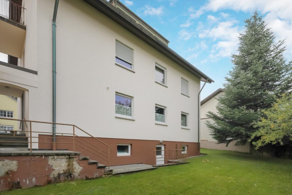 Rückansicht und Garten