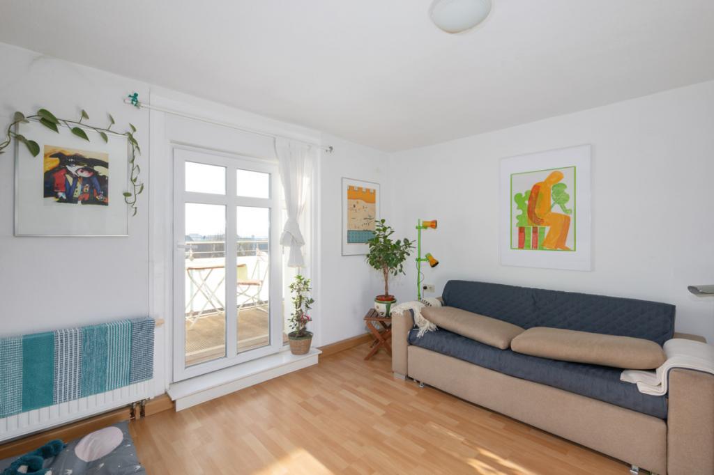 Wohnzimmer DG