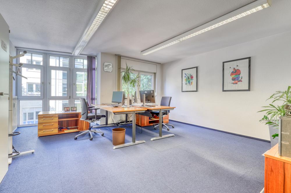 Büro