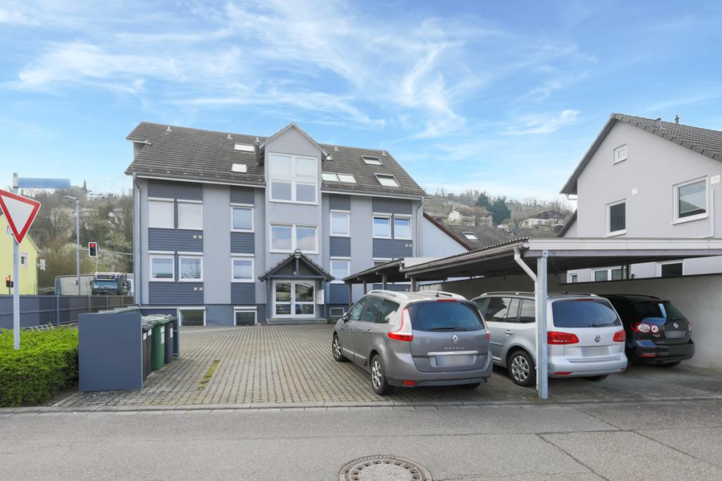 Straßenansicht