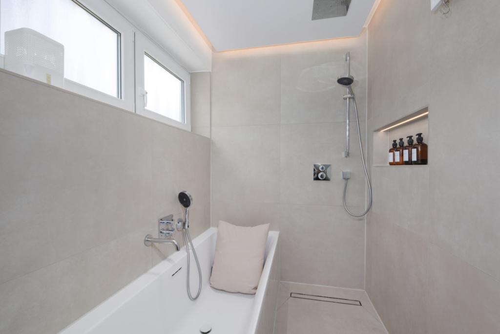 Badezimmer OG