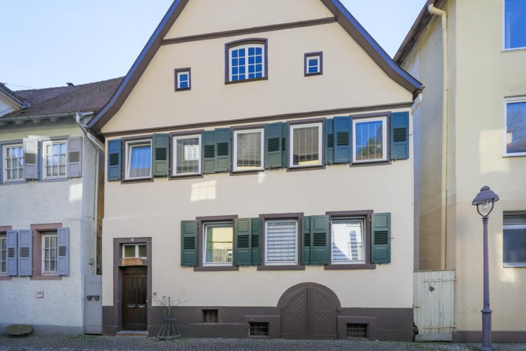 Straßenansicht