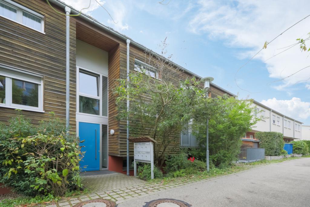 Straßenansicht