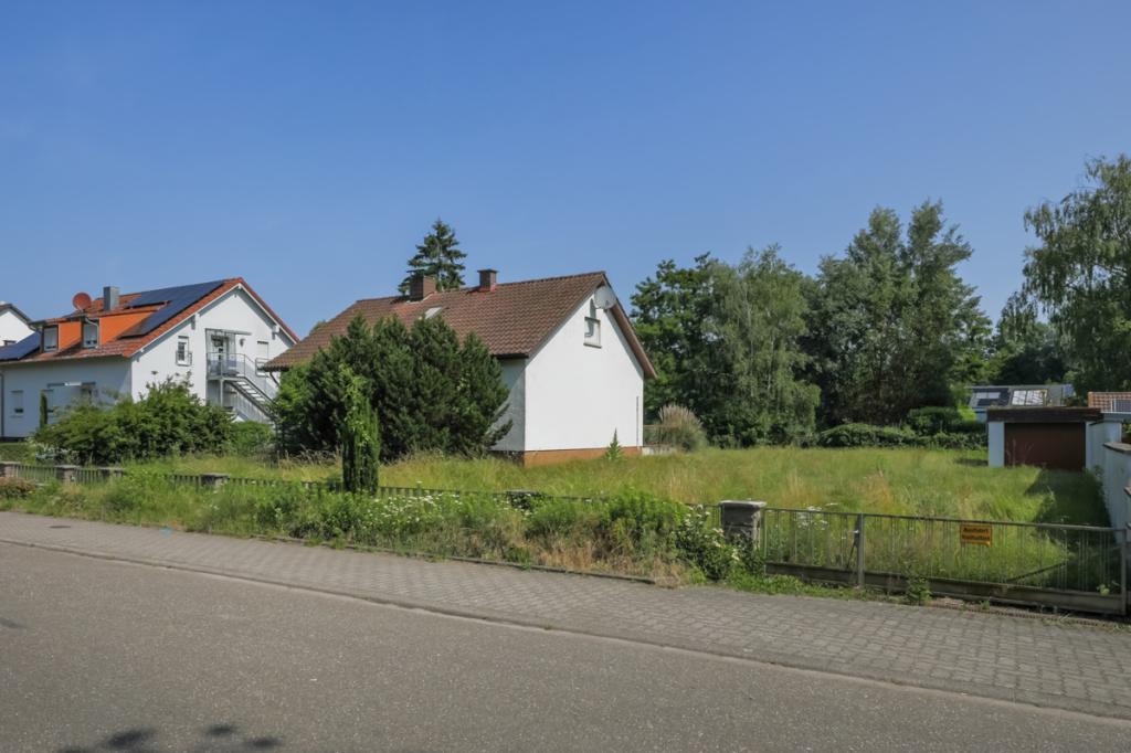 Straßenansicht