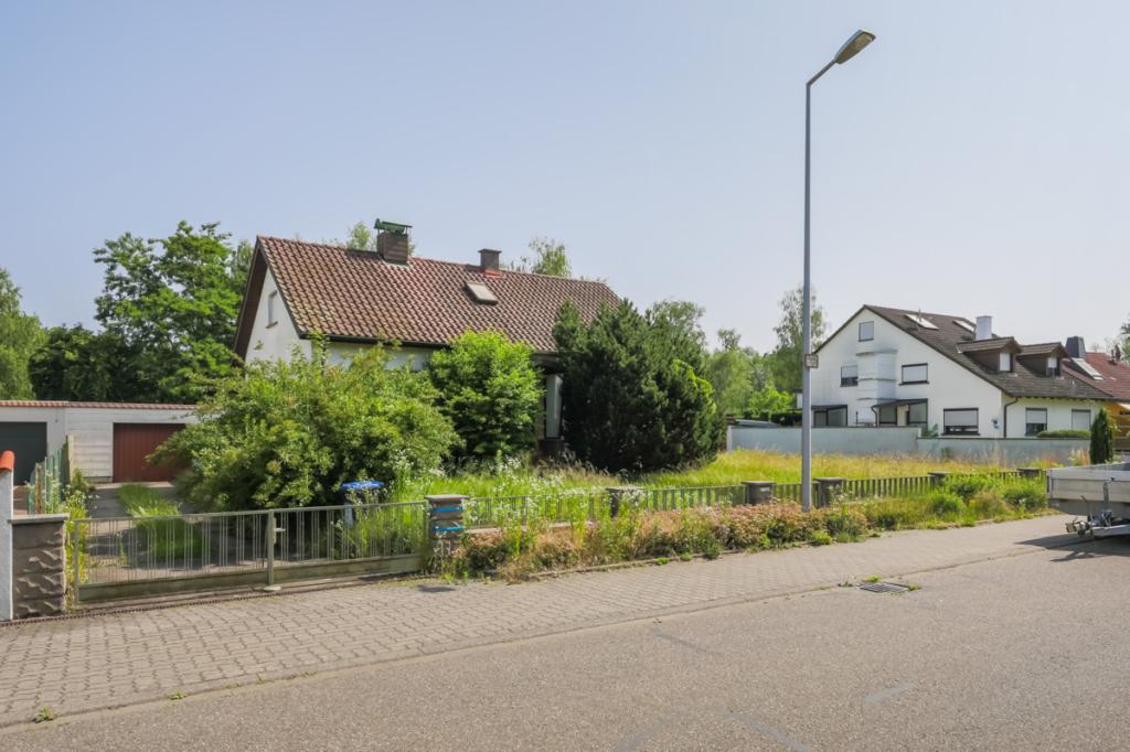 Straßenansicht