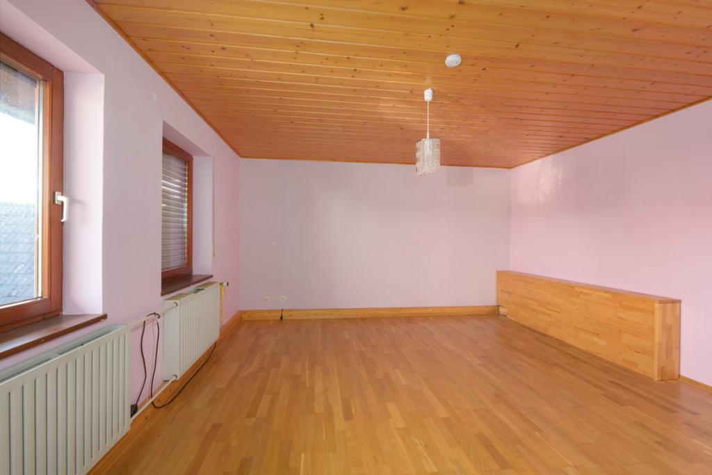 Schlafzimmer DG