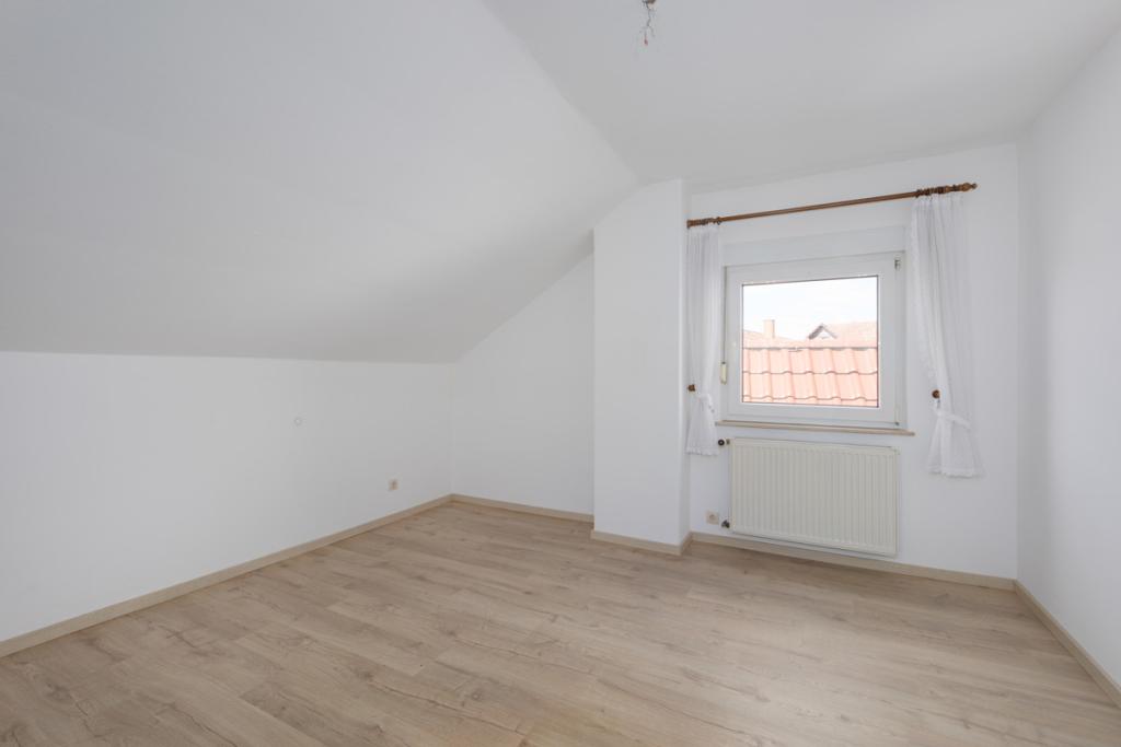 Zimmer DG Hinterhaus
