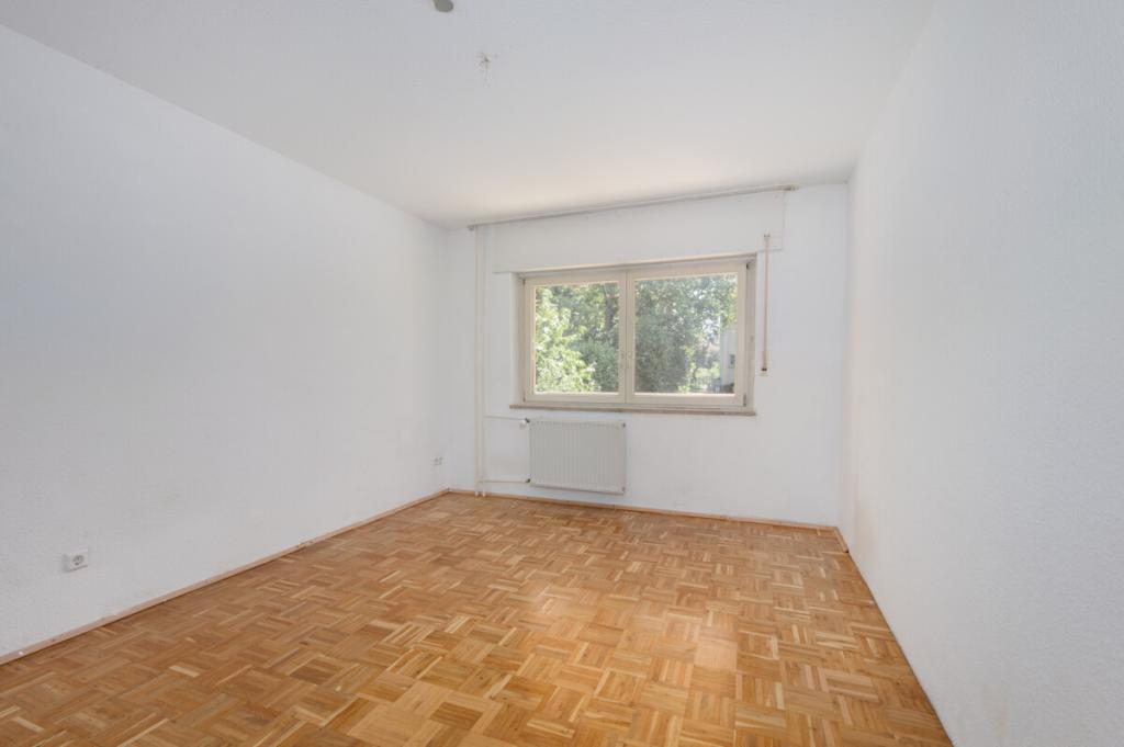 Schlafzimmer EG