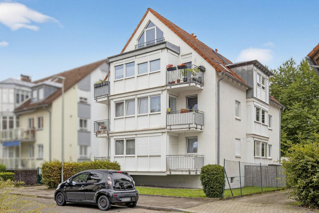 Straßenansicht