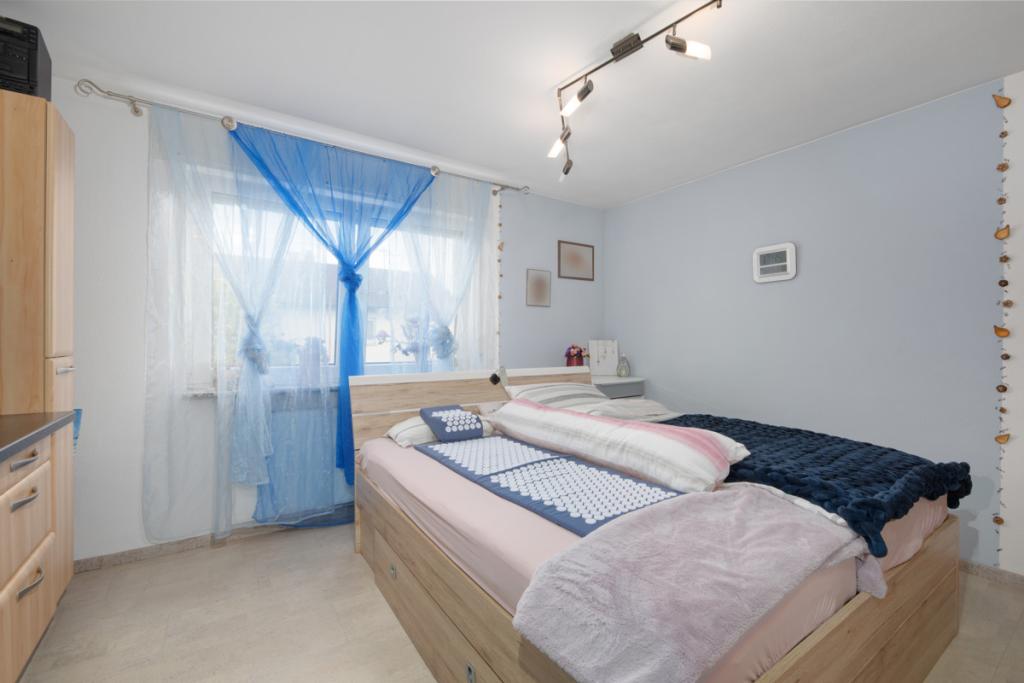 Schlafzimmer OG