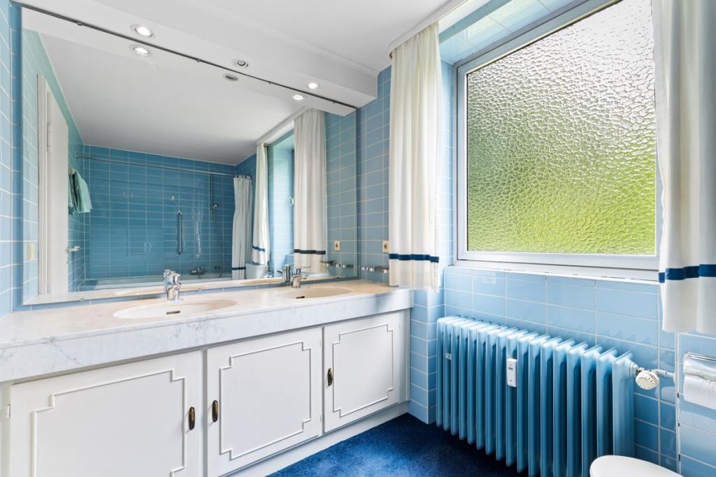 Badezimmer zum Schlafzimmer 