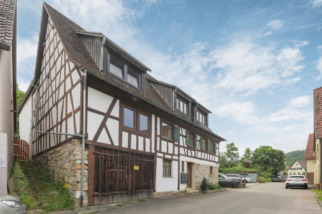 Straßenansicht