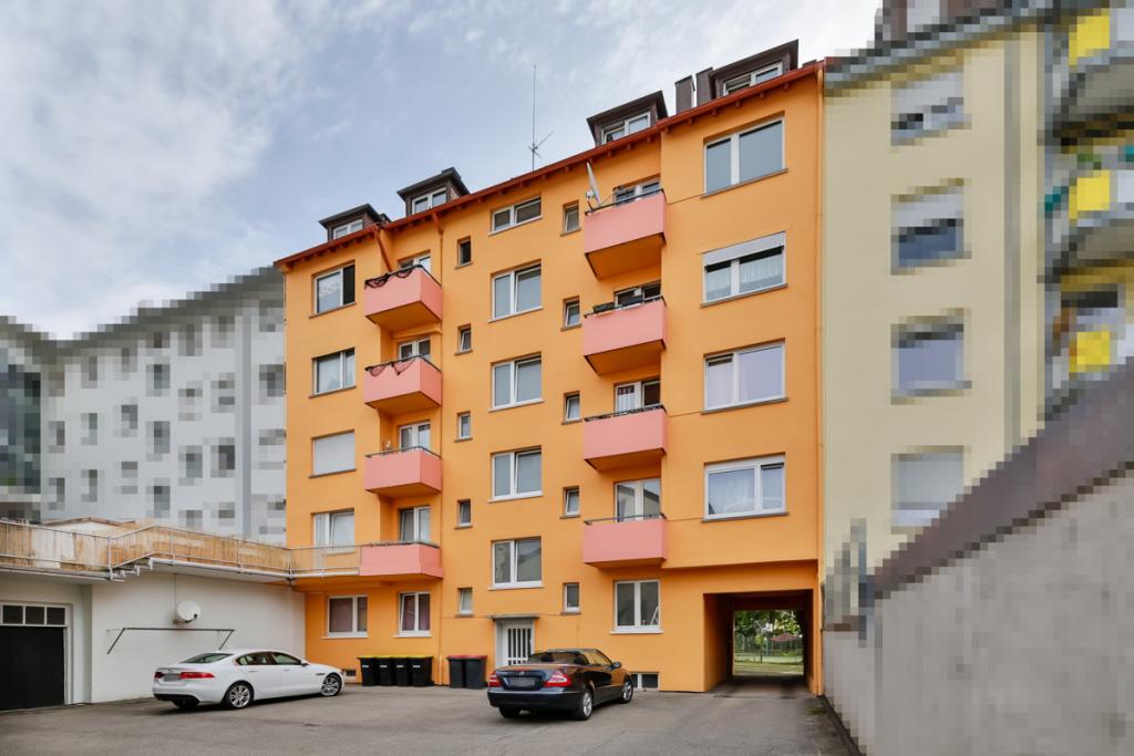 Mehrfamilienhaus 