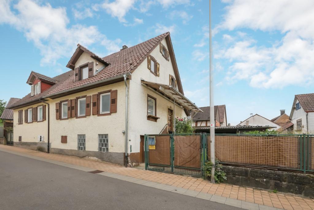 Straßenansicht 
