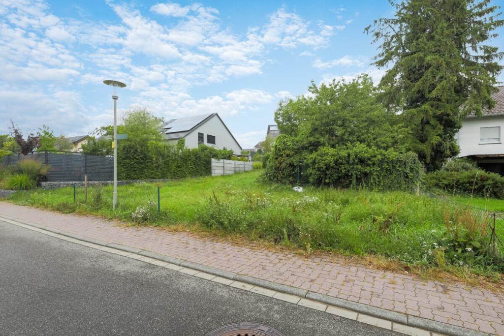 Straßenansicht