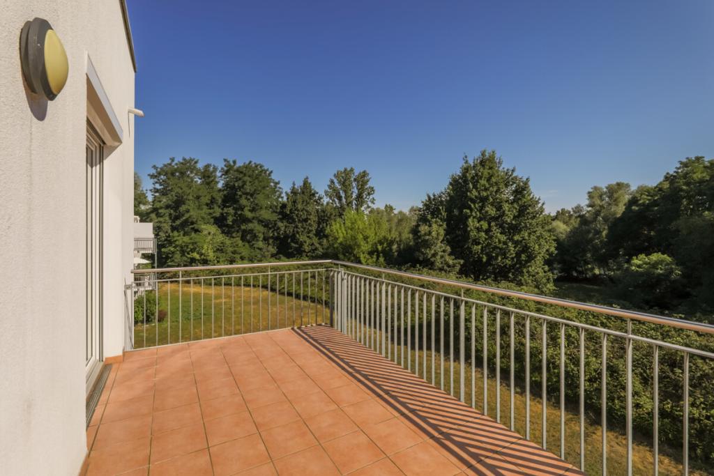 Exklusives Wohnen am Heidesee – stilvolle 3-Zimmer-Wohnung mit zwei Balkonen - Photo 4