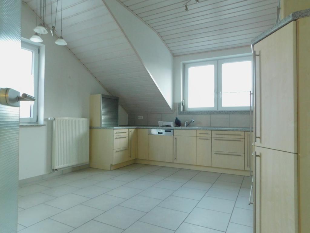 3,5 Zimmer Dachgeschoss-Wohnung - Foto 1