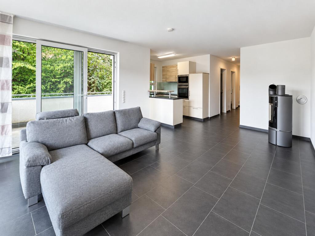 Moderne 3-Zimmer-Etagenwohnung mit Balkon und Einbauküche in Eisingen (Baden) - Photo 1