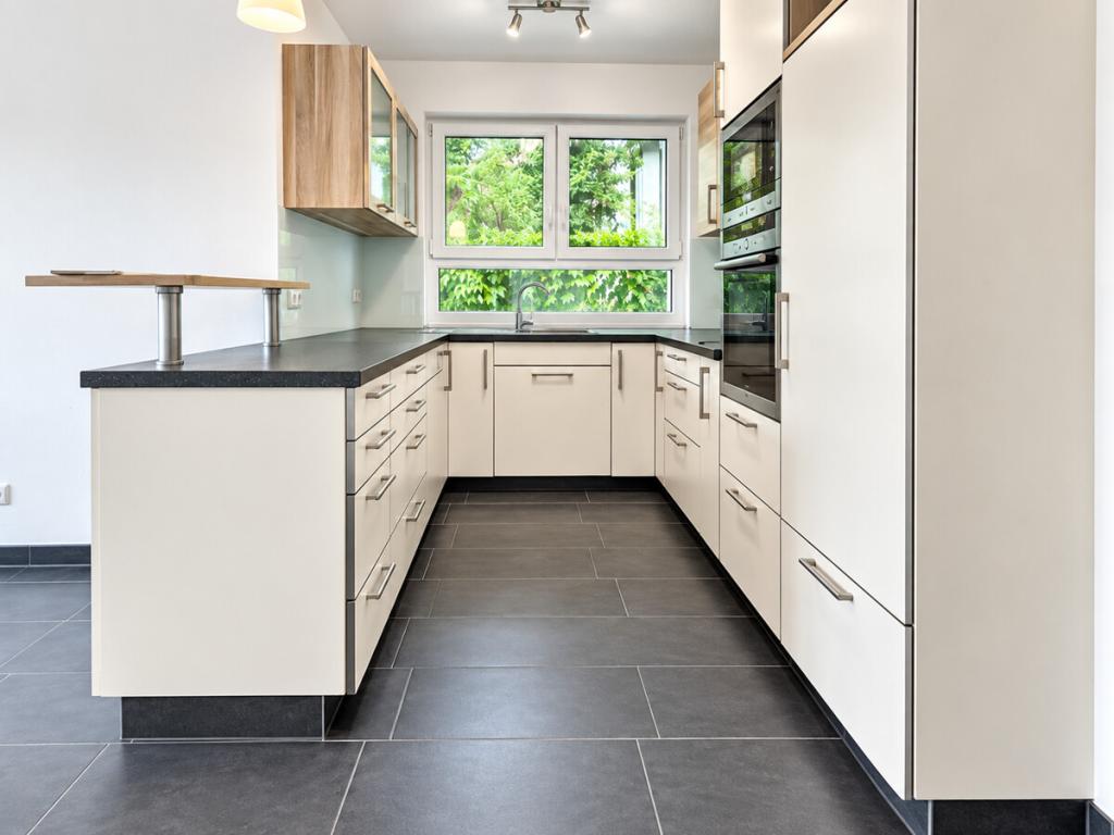 Moderne 3-Zimmer-Etagenwohnung mit Balkon und Einbauküche in Eisingen (Baden) - Photo 3