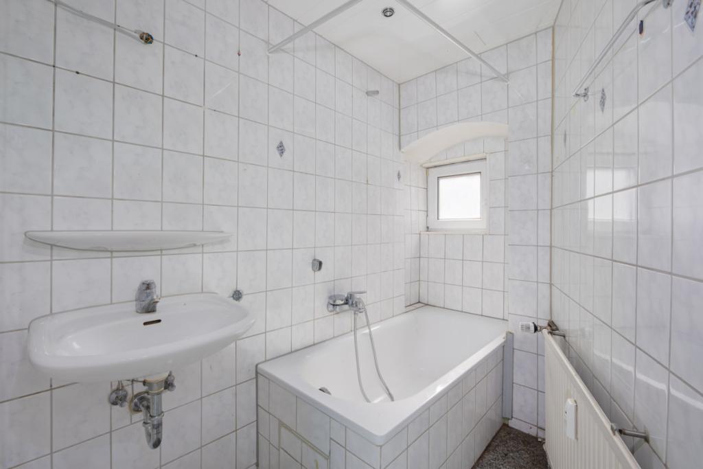 Badezimmer EG
