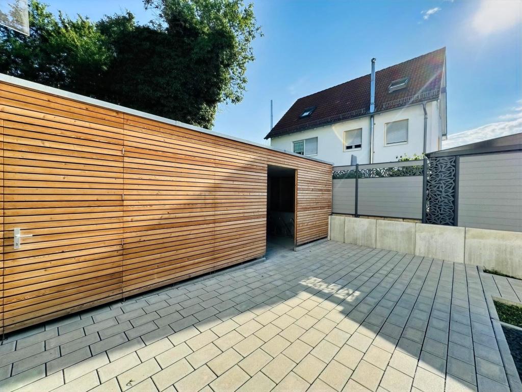 Vorplatz